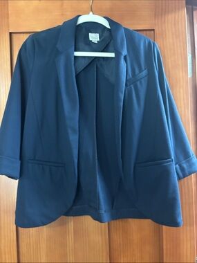 LC Lauren Conrad Navy Open-Front Cropped Blazer